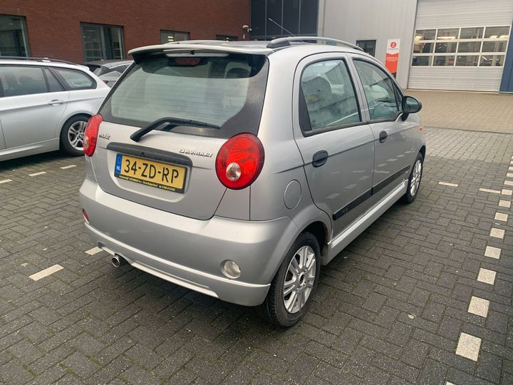 Photo 3 VIN: KL1KF484J7C215871 - CHEVROLET MATIZ 