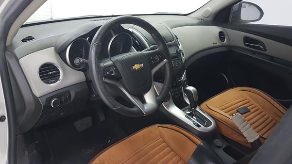 Photo 10 VIN: KL1PJ5C51FK008483 - CHEVROLET CRUZE 