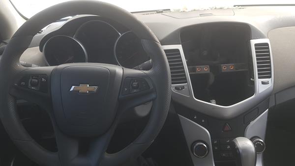 Photo 9 VIN: KL1PJ5C54AK544420 - CHEVROLET CRUZE LS 