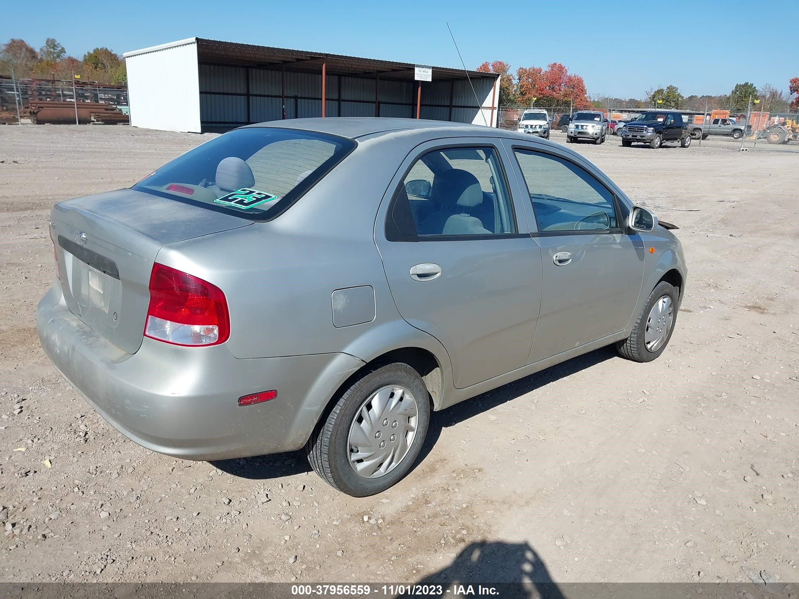 Photo 3 VIN: KL1TD52604B211720 - CHEVROLET AVEO 