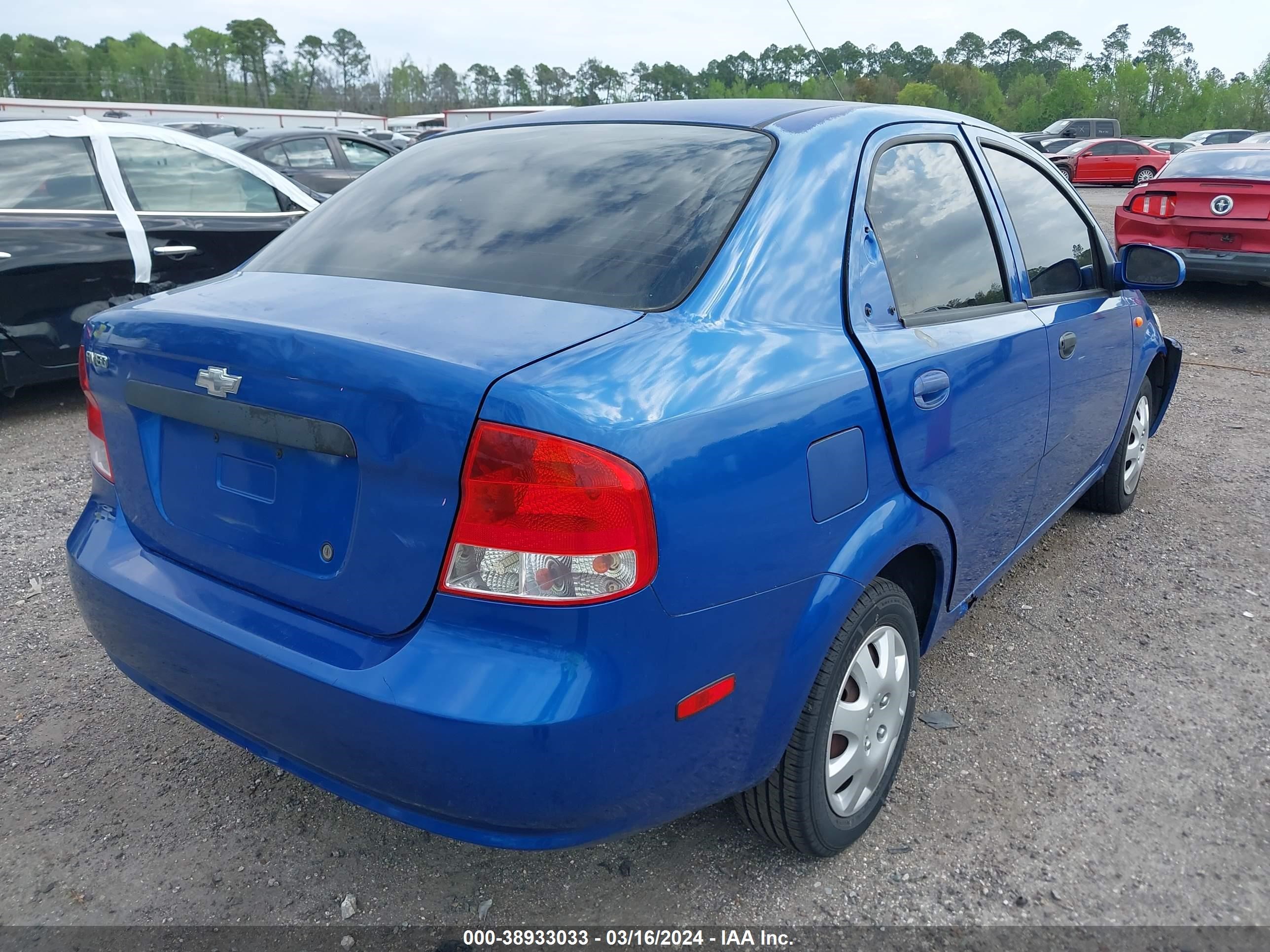 Photo 3 VIN: KL1TD52674B193555 - CHEVROLET AVEO 