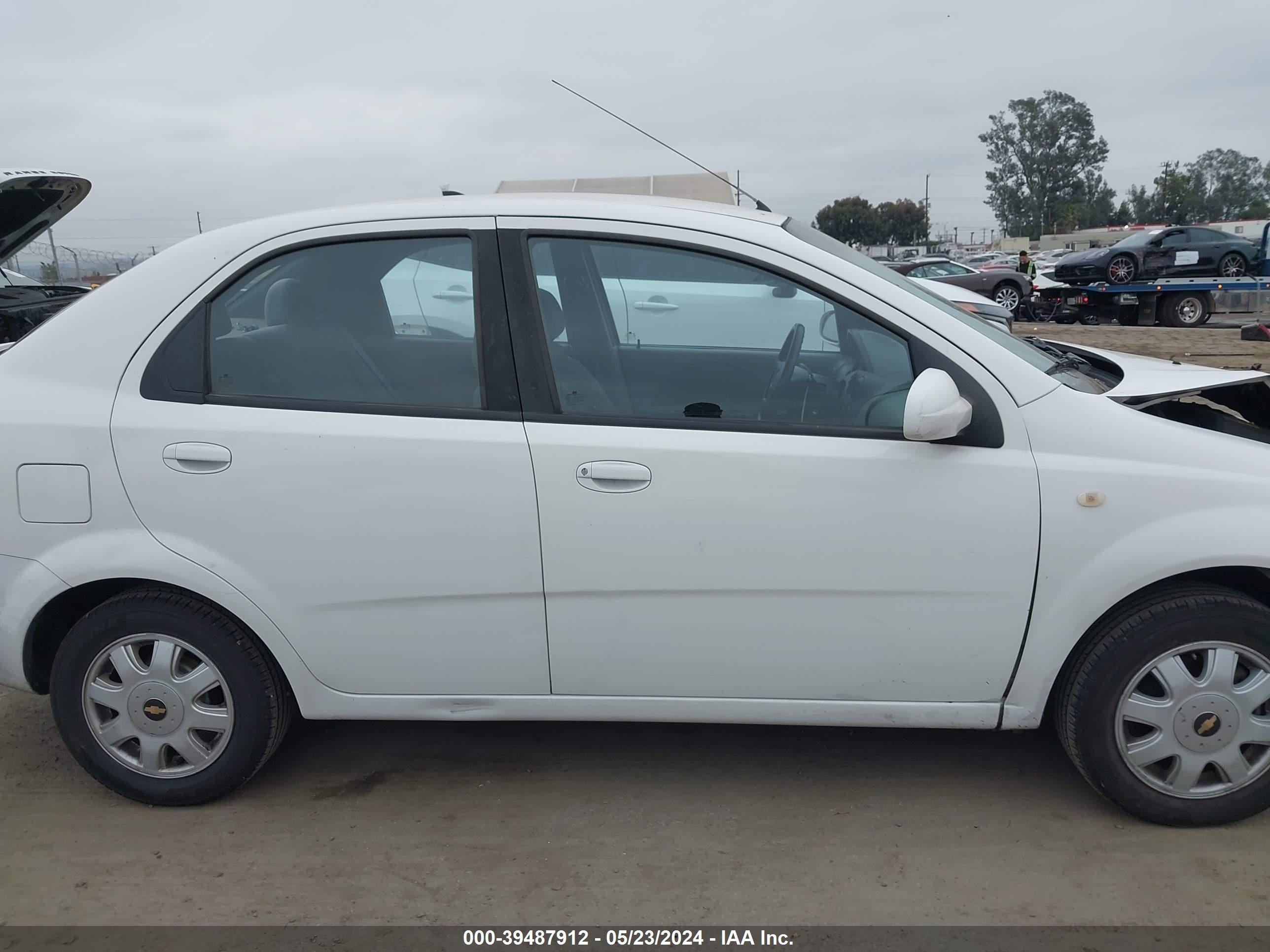 Photo 12 VIN: KL1TD526X5B380130 - CHEVROLET AVEO 