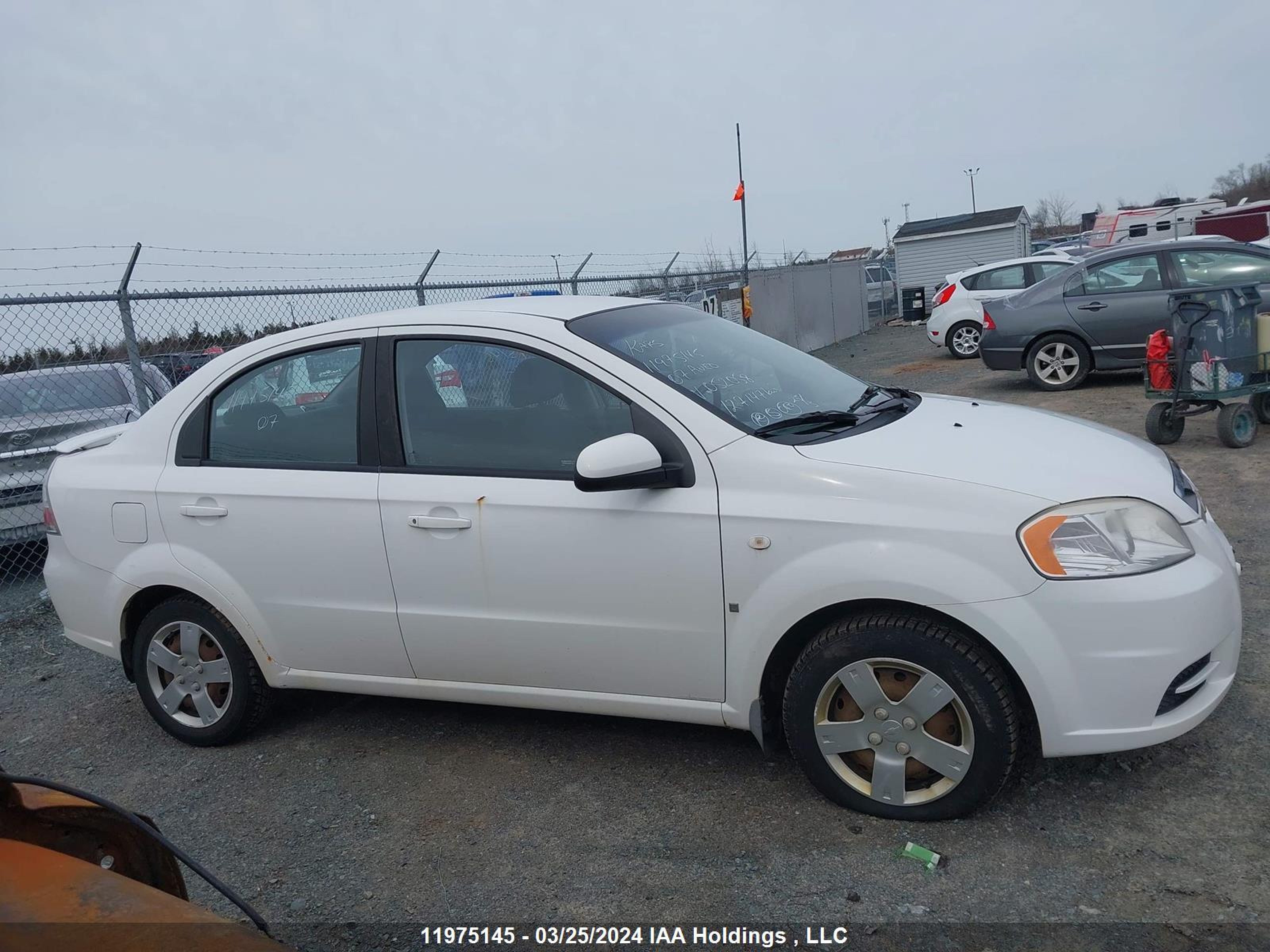 Photo 13 VIN: KL1TD55617B052058 - CHEVROLET AVEO 