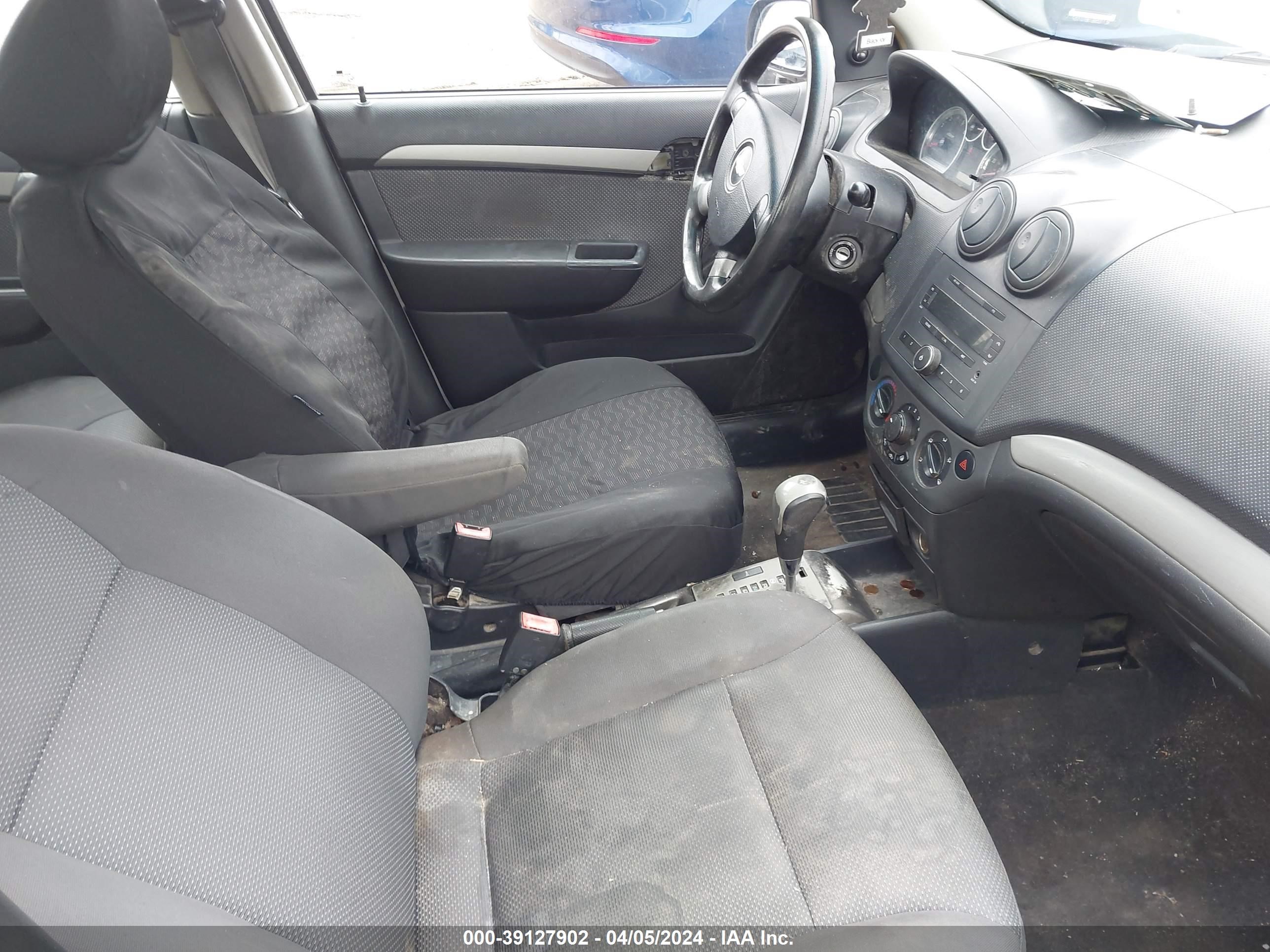 Photo 4 VIN: KL1TD56618B107057 - CHEVROLET AVEO 