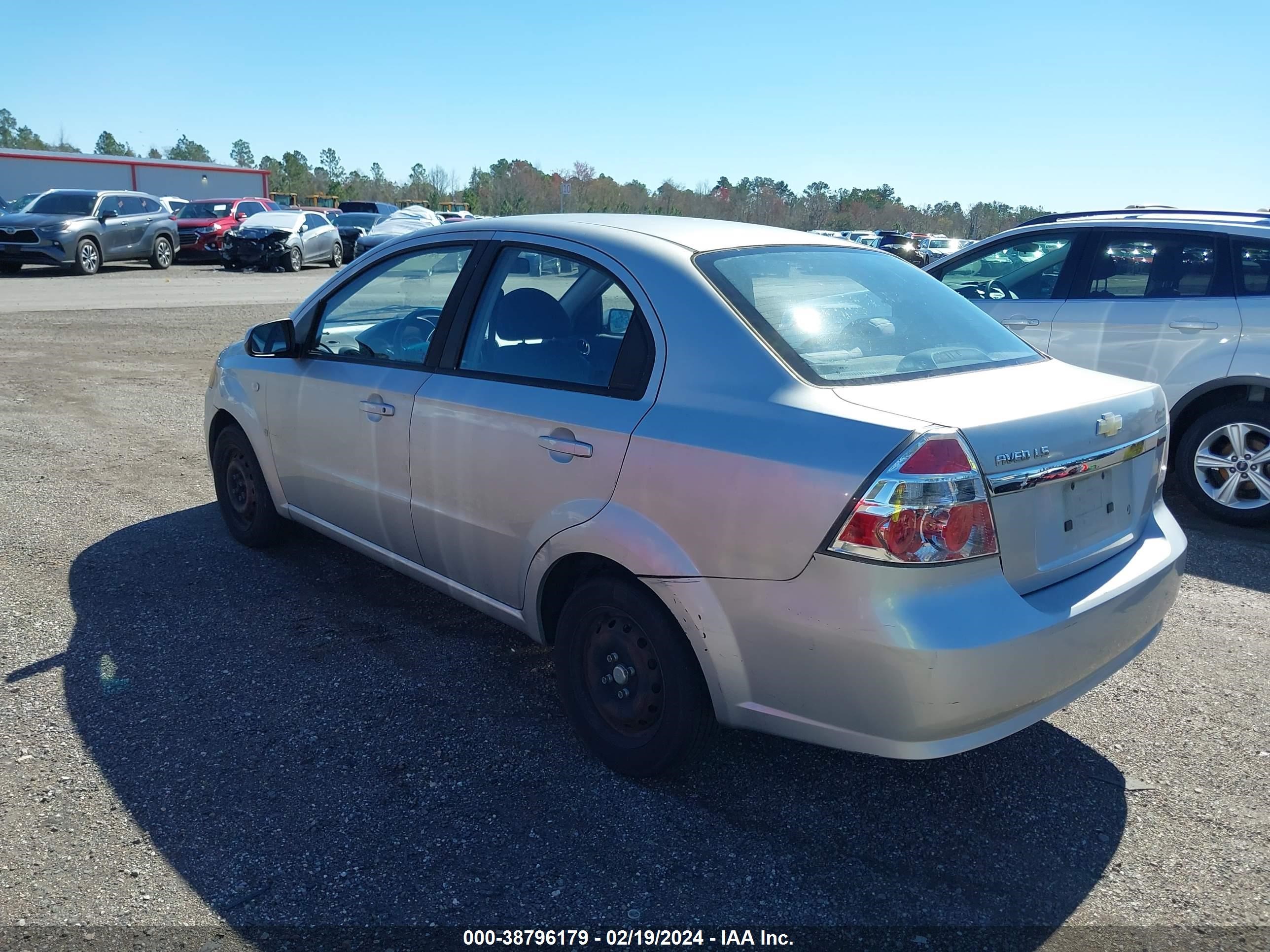 Photo 2 VIN: KL1TD56638B284029 - CHEVROLET AVEO 