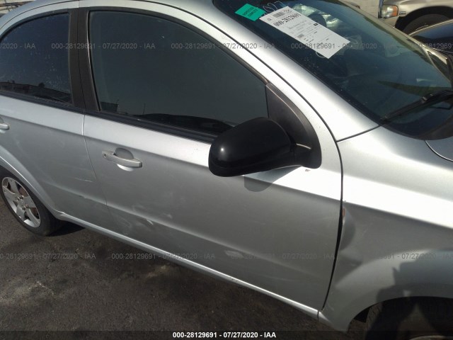 Photo 5 VIN: KL1TD5DE2BB209016 - CHEVROLET AVEO 