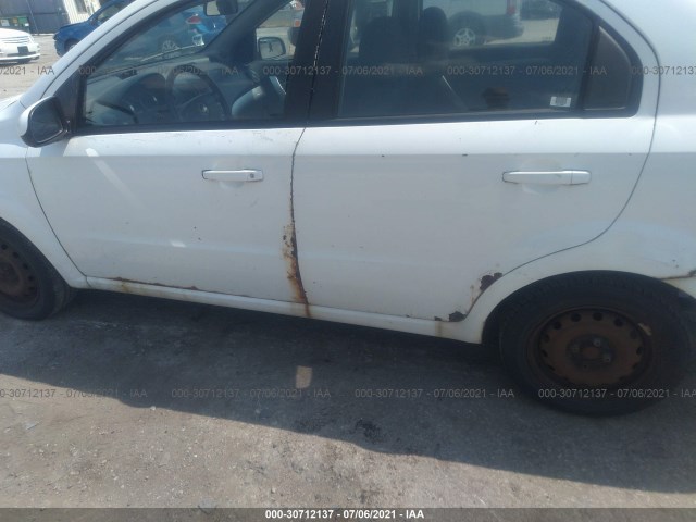 Photo 5 VIN: KL1TD5DE4BB126607 - CHEVROLET AVEO 