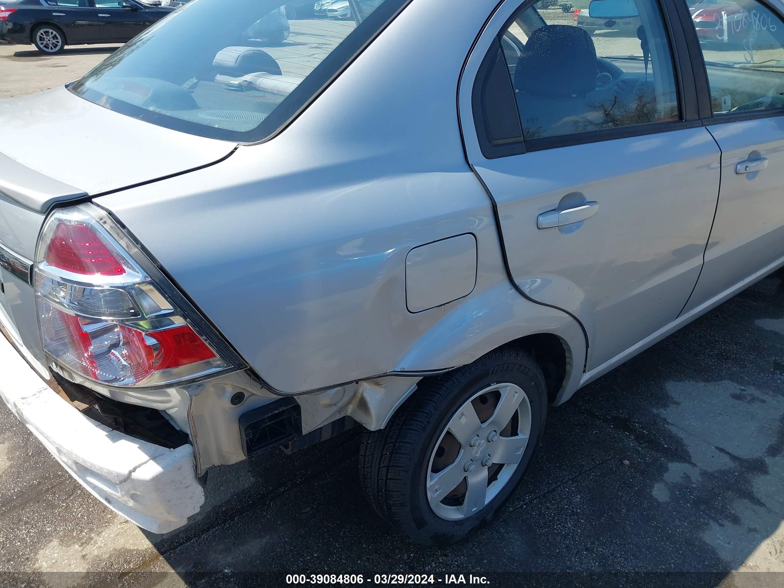 Photo 16 VIN: KL1TD5DE5AB097052 - CHEVROLET AVEO 