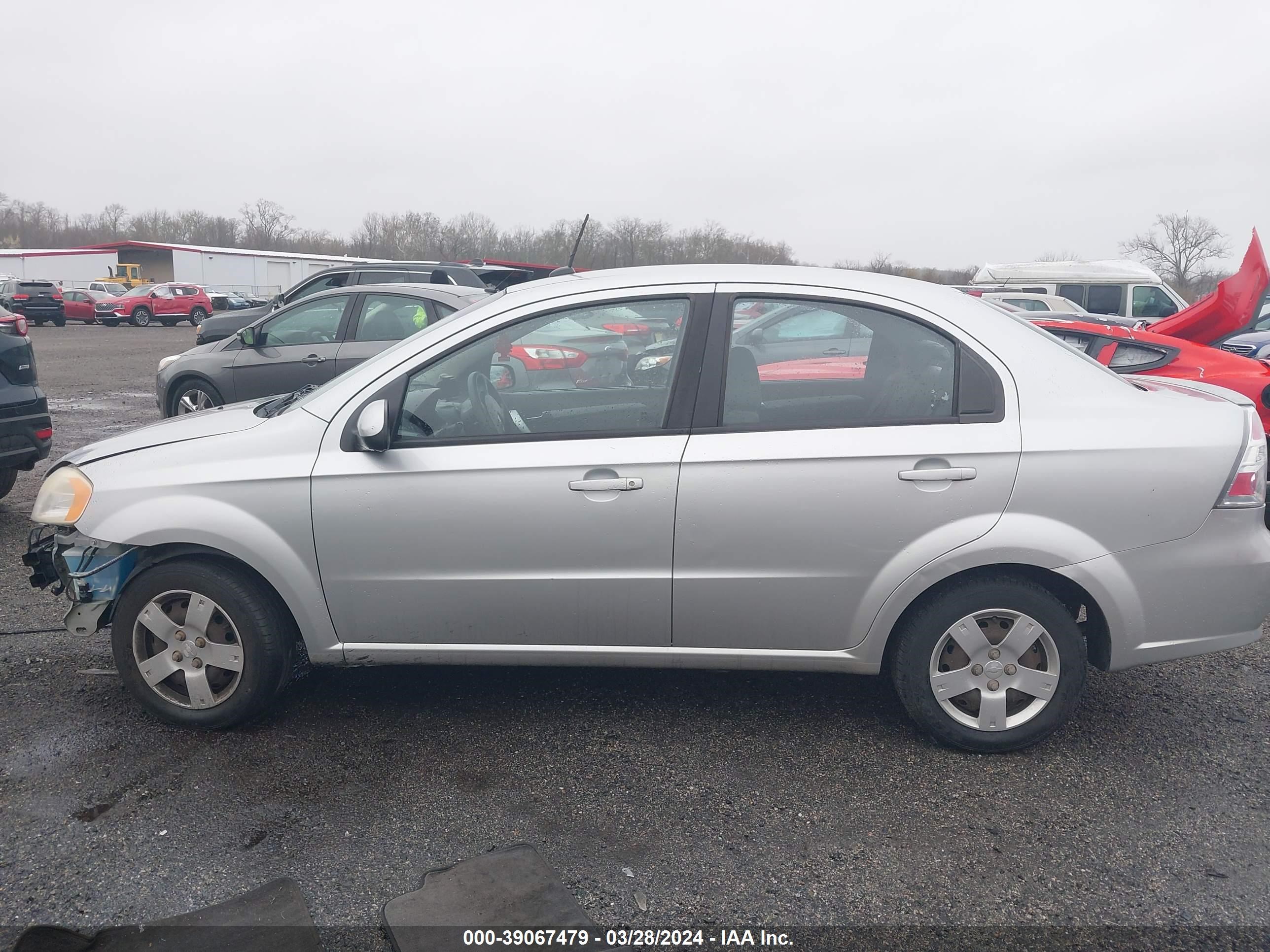 Photo 13 VIN: KL1TD5DE5BB209060 - CHEVROLET AVEO 