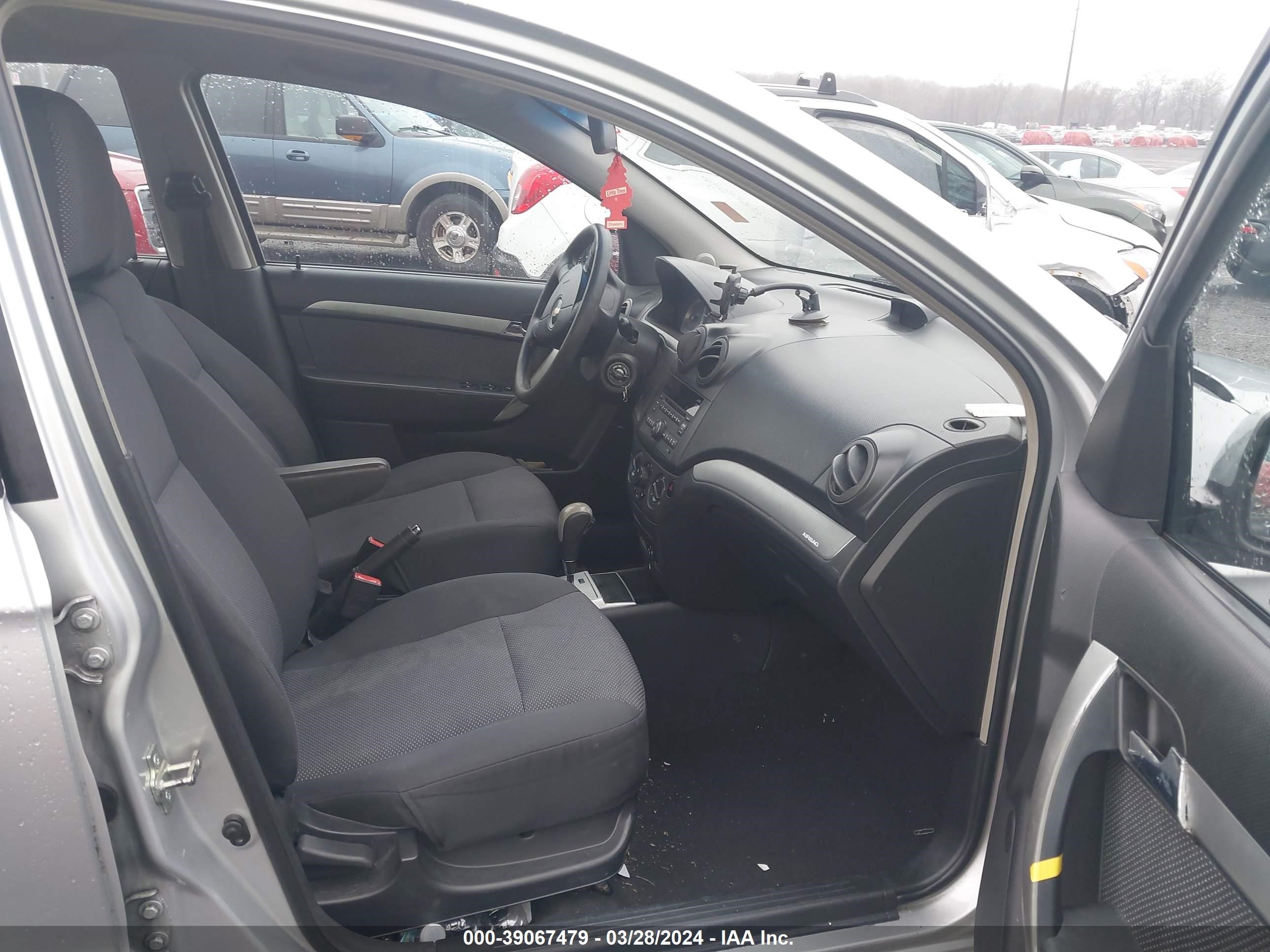 Photo 4 VIN: KL1TD5DE5BB209060 - CHEVROLET AVEO 