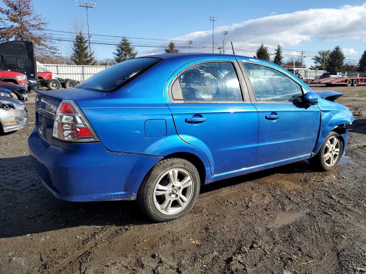 Photo 2 VIN: KL1TD5DE5BB213710 - CHEVROLET AVEO 