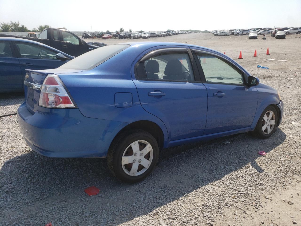 Photo 2 VIN: KL1TD5DE6AB083774 - CHEVROLET AVEO 