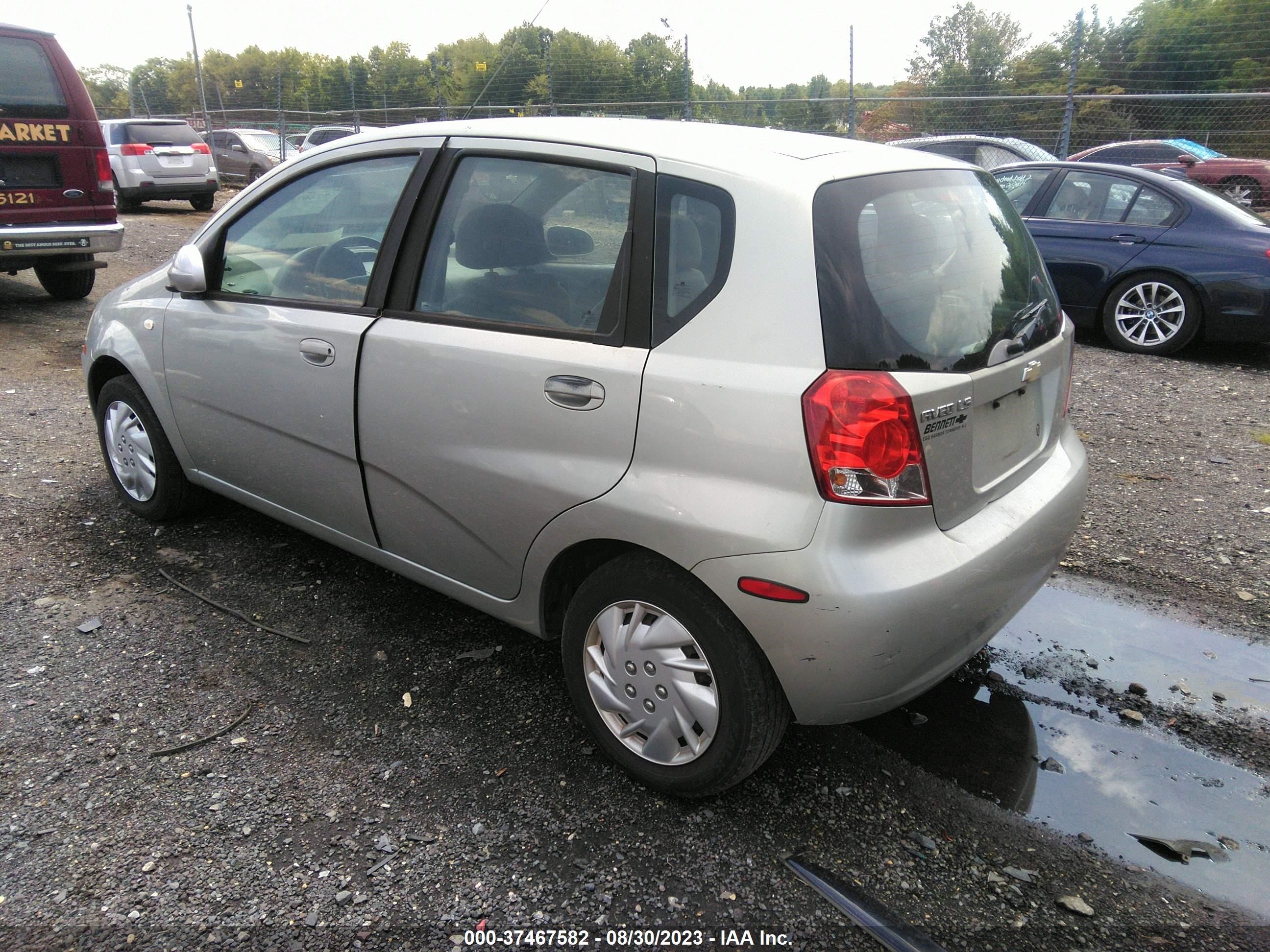 Photo 2 VIN: KL1TD62645B422717 - CHEVROLET AVEO 