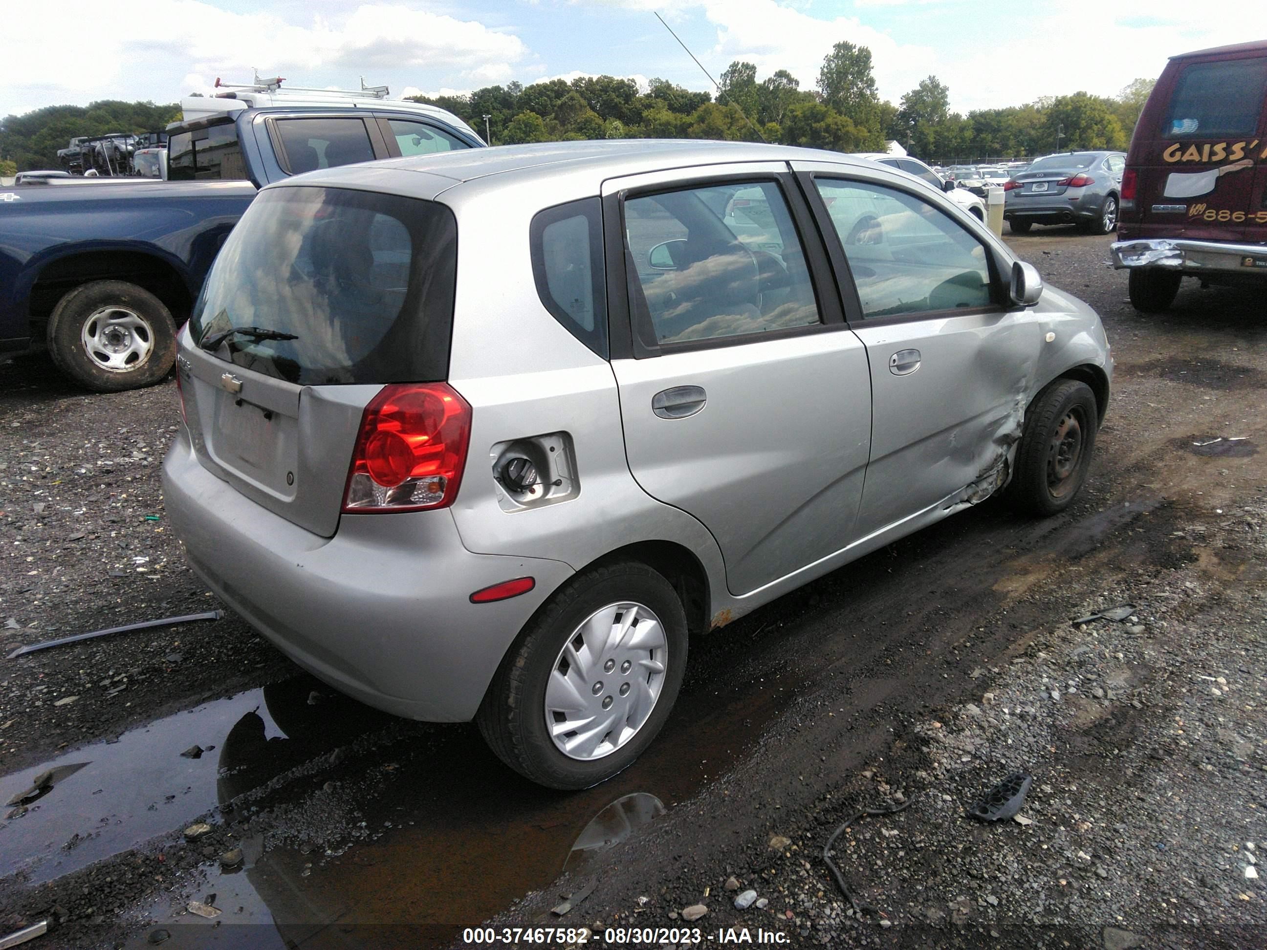 Photo 3 VIN: KL1TD62645B422717 - CHEVROLET AVEO 