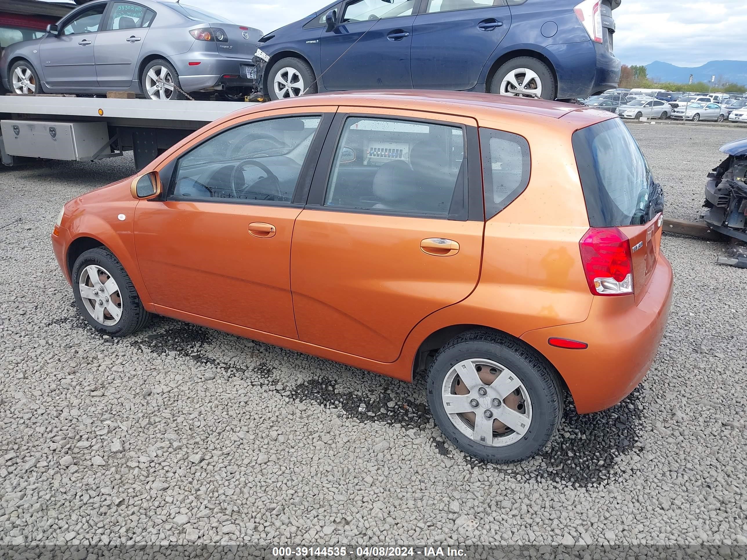 Photo 2 VIN: KL1TD66656B680157 - CHEVROLET AVEO 