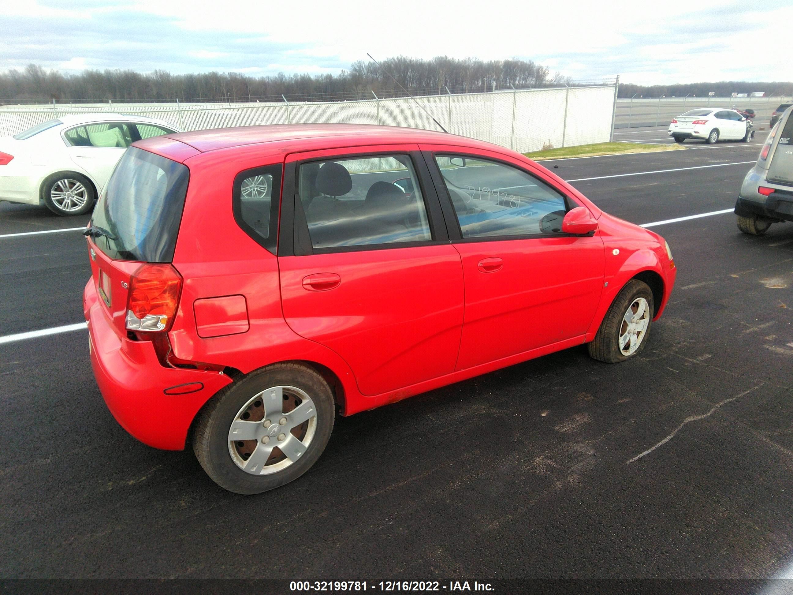 Photo 3 VIN: KL1TD66678B034038 - CHEVROLET AVEO 