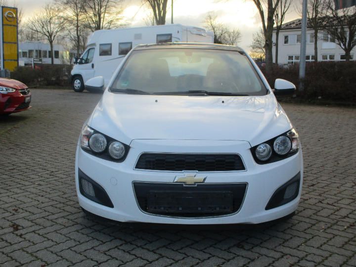 Photo 2 VIN: KL1TF4839CB004464 - CHEVROLET AVEO HATCHBACK 