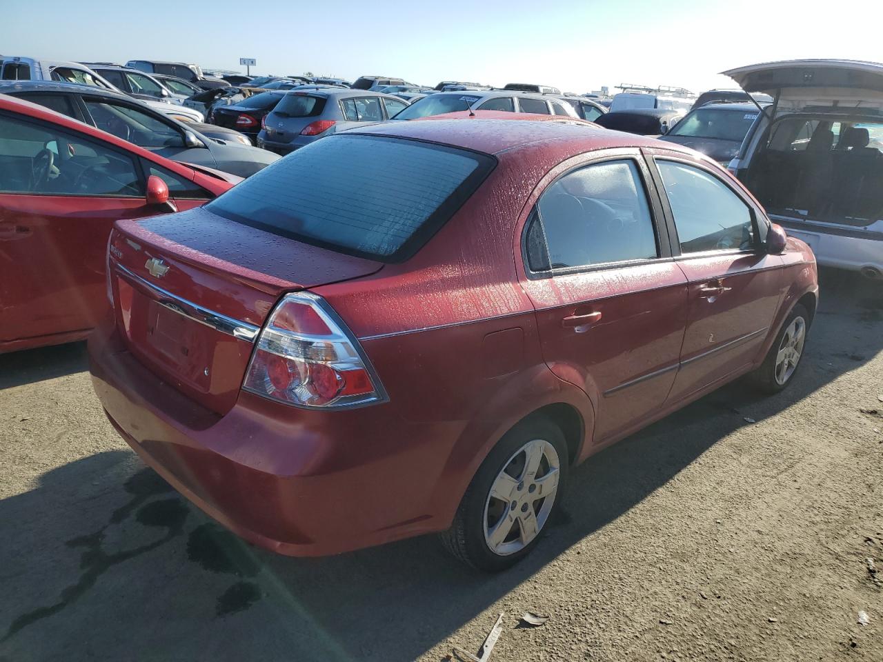 Photo 2 VIN: KL1TG5DE4BB245300 - CHEVROLET AVEO 