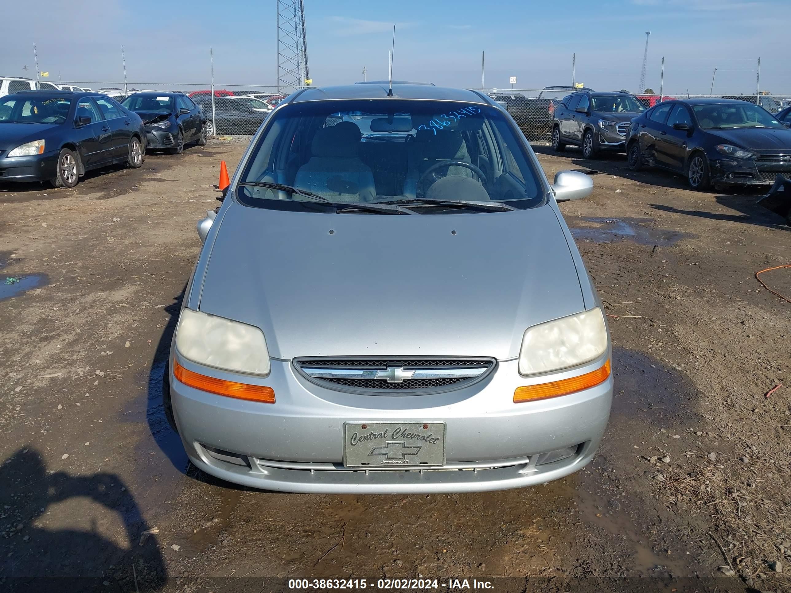 Photo 11 VIN: KL1TG626X5B397118 - CHEVROLET AVEO 