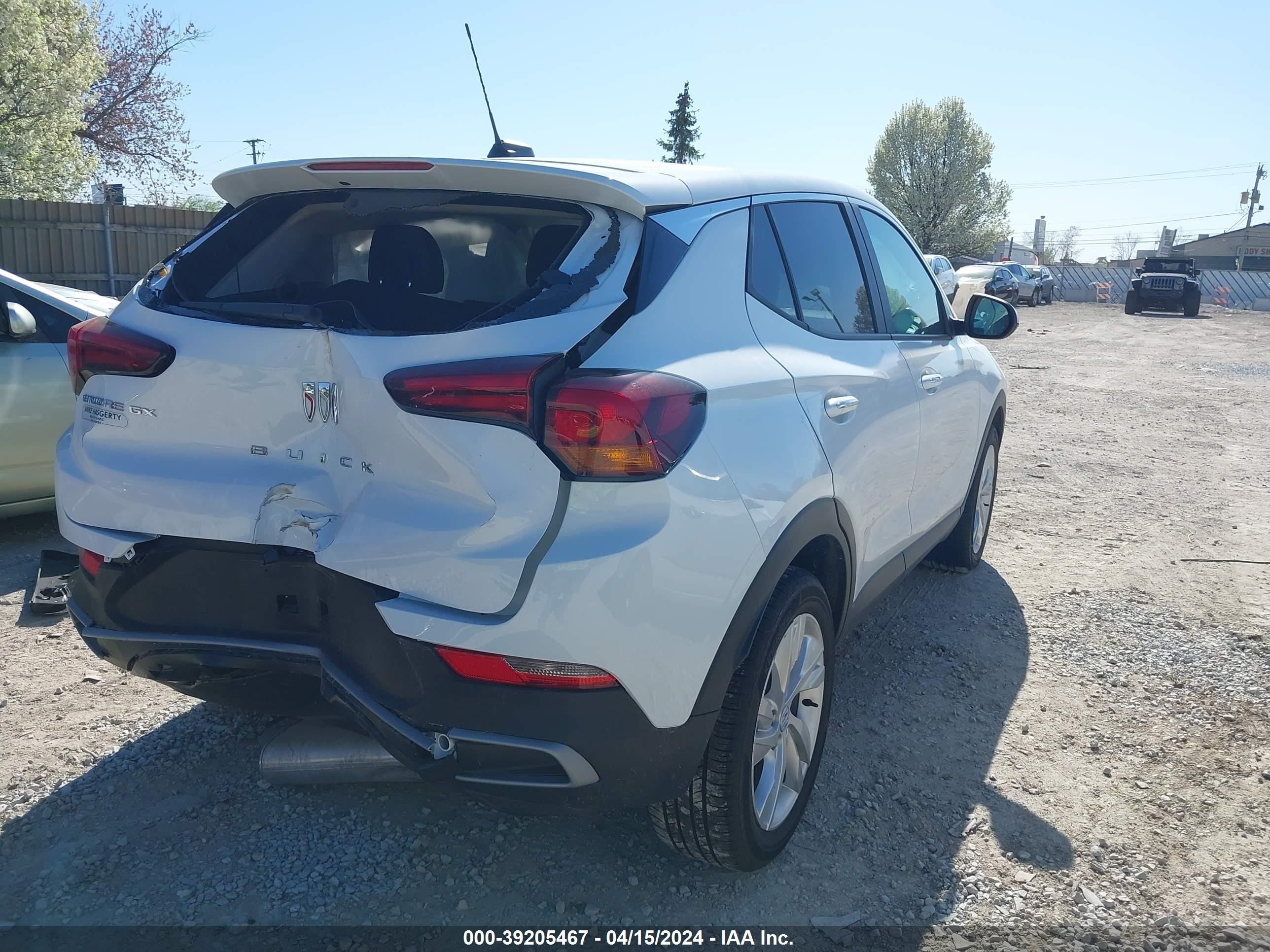 Photo 3 VIN: KL4AMBS24RB033727 - BUICK ENCORE GX 