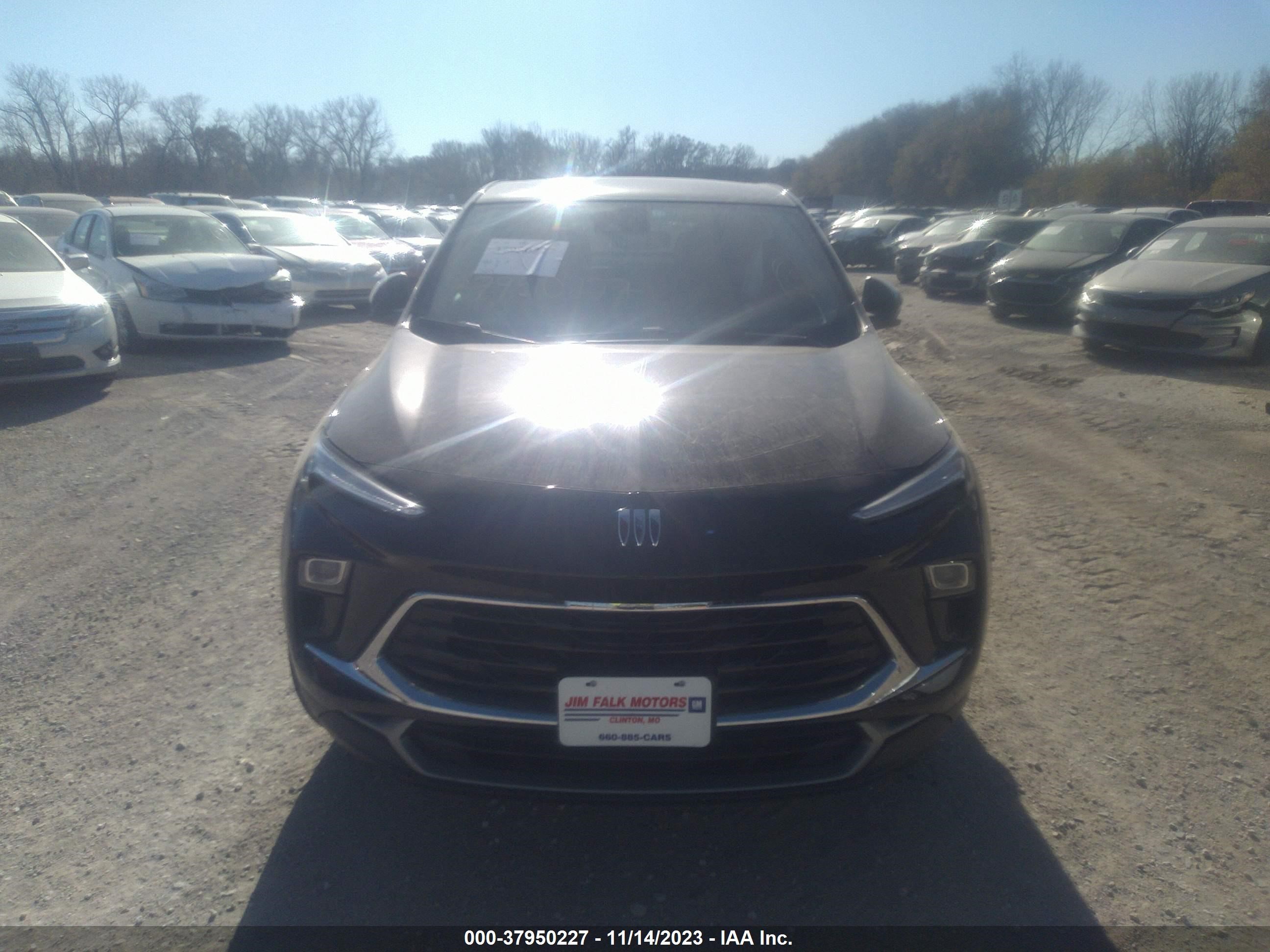 Photo 11 VIN: KL4AMCSL3RB003049 - BUICK ENCORE GX 