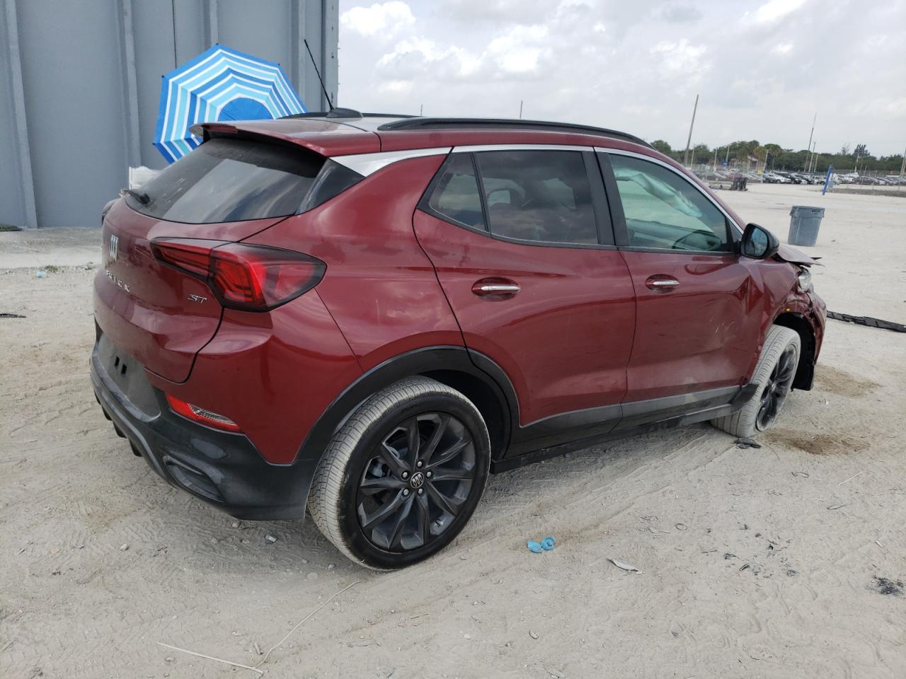 Photo 2 VIN: KL4AMDSL1RB010703 - BUICK ENCORE 