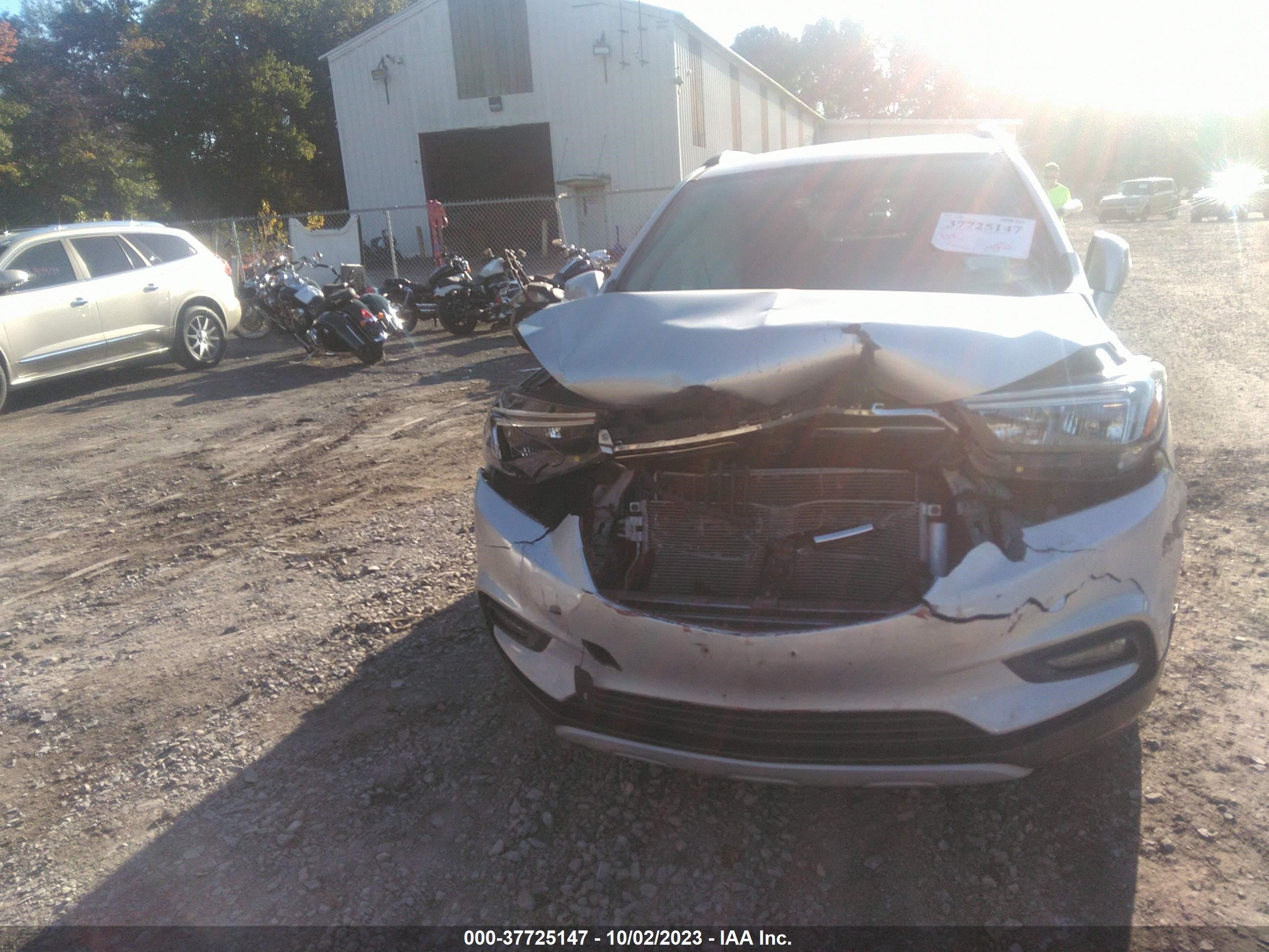 Photo 5 VIN: KL4CJ1SB0HB018023 - BUICK ENCORE 