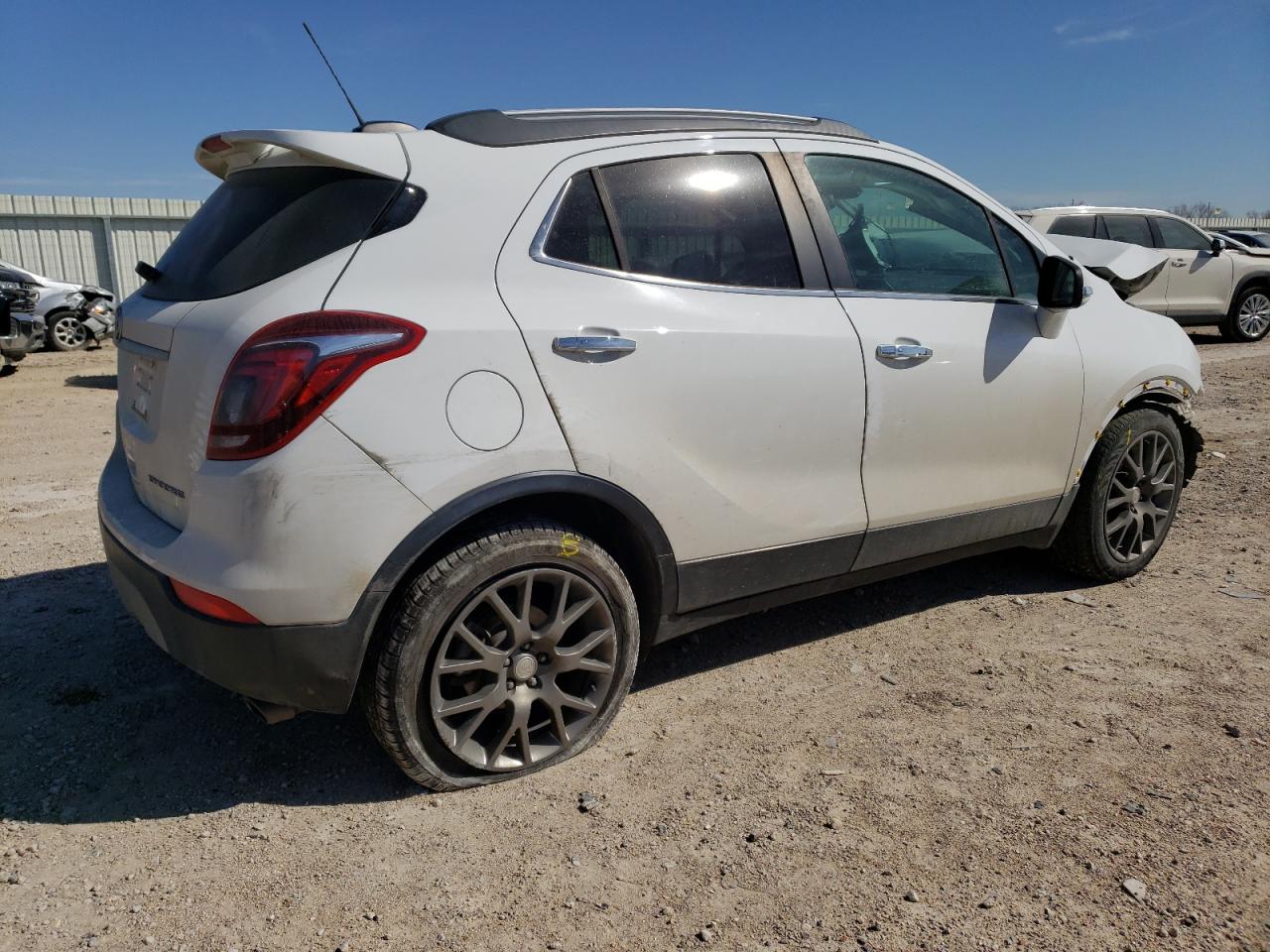 Photo 2 VIN: KL4CJ1SB0KB848363 - BUICK ENCORE 