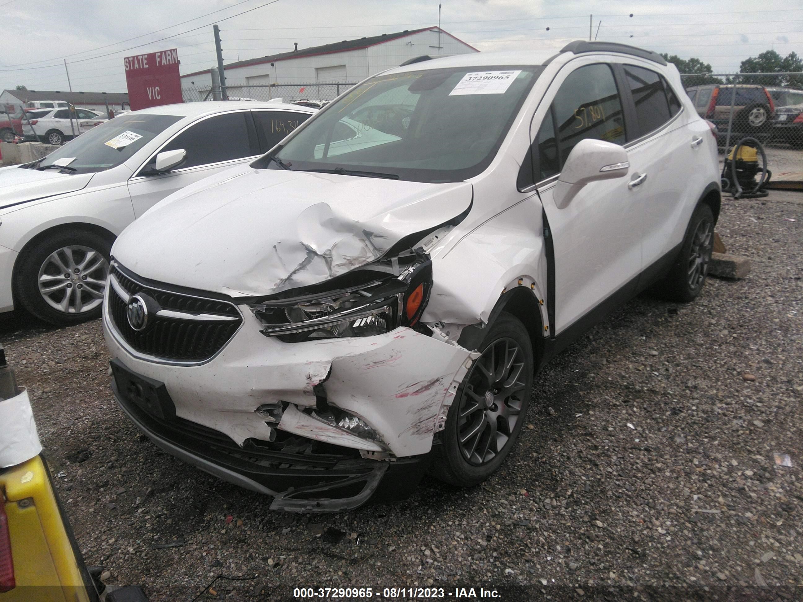 Photo 1 VIN: KL4CJ1SB1JB721653 - BUICK ENCORE 