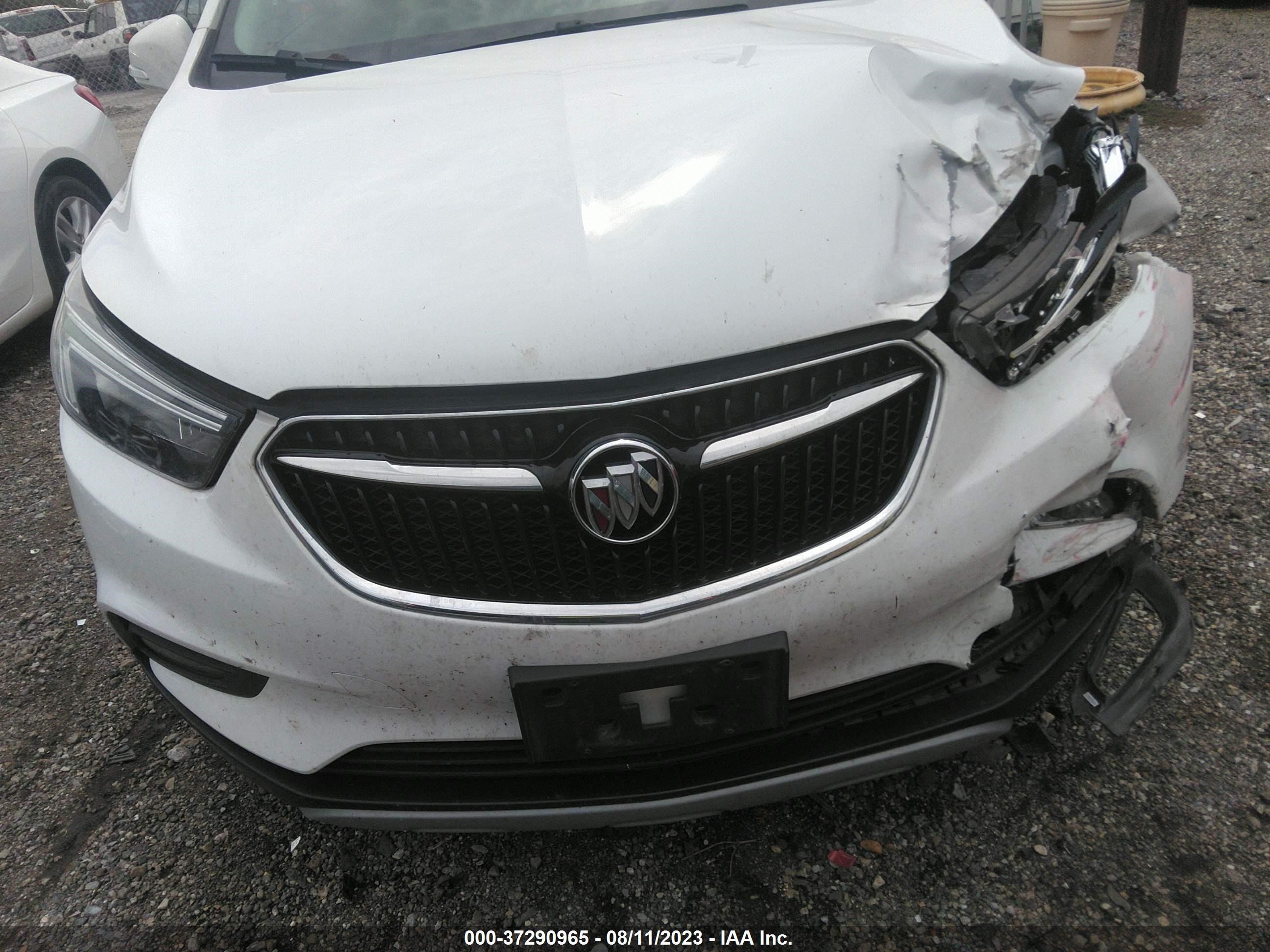 Photo 11 VIN: KL4CJ1SB1JB721653 - BUICK ENCORE 