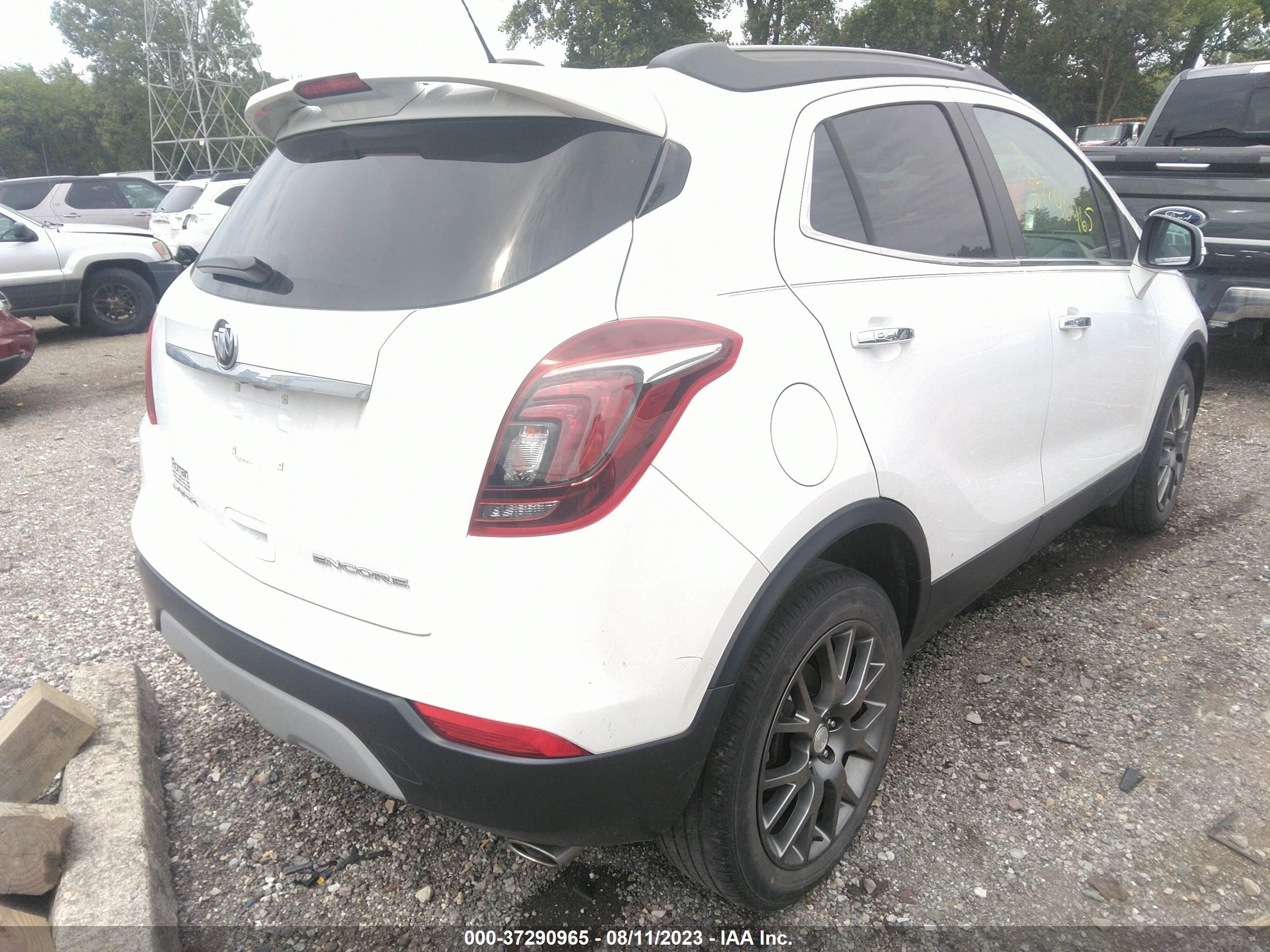 Photo 3 VIN: KL4CJ1SB1JB721653 - BUICK ENCORE 