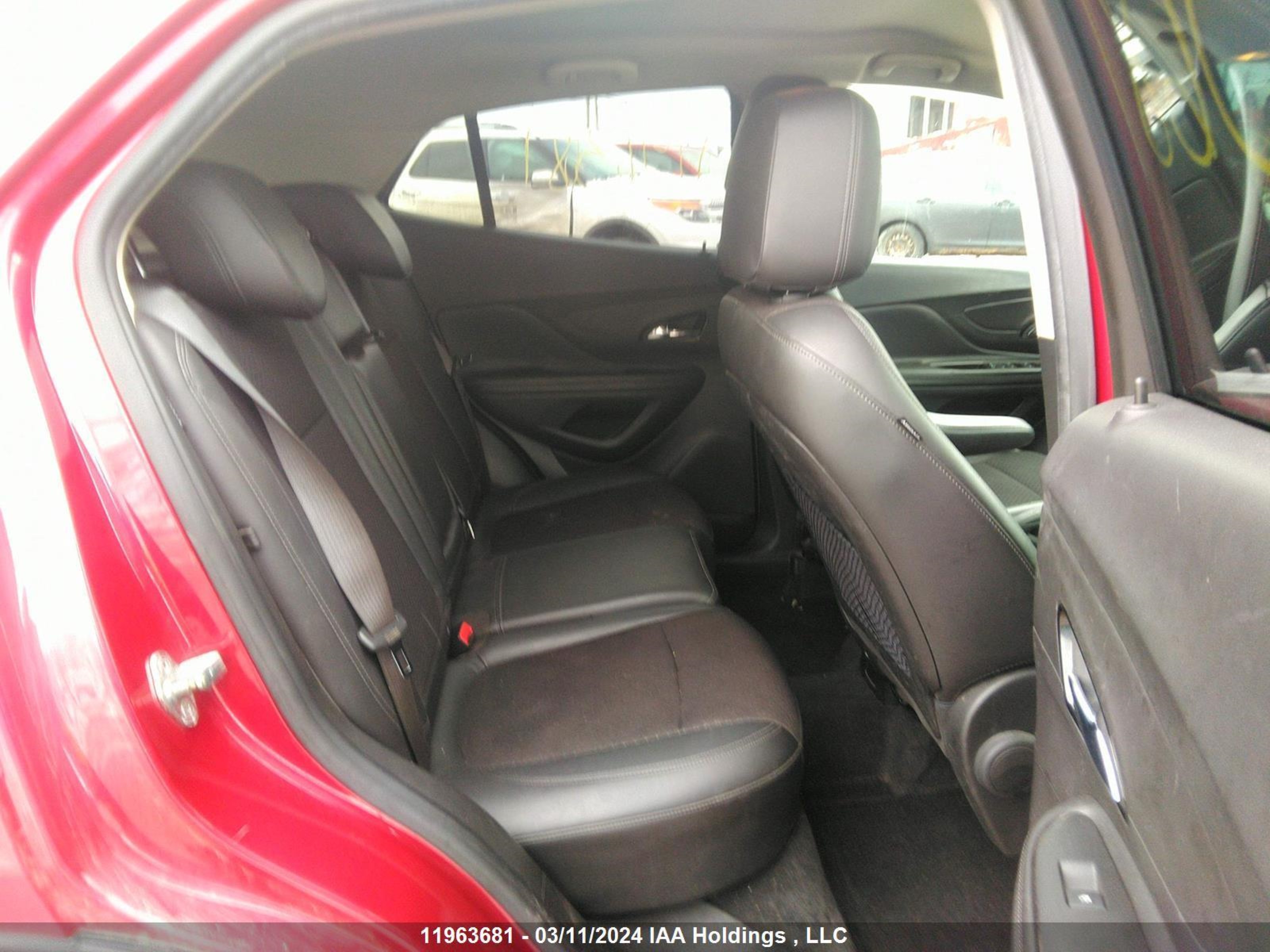 Photo 7 VIN: KL4CJ1SB3JB551666 - BUICK ENCORE 