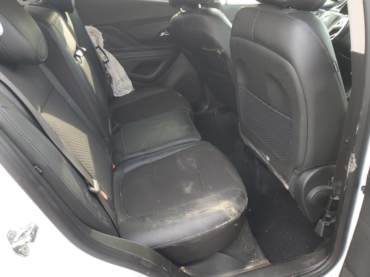 Photo 10 VIN: KL4CJ1SB5KB717414 - BUICK ENCORE 