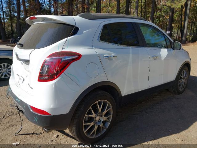 Photo 3 VIN: KL4CJ1SB9JB585501 - BUICK ENCORE 