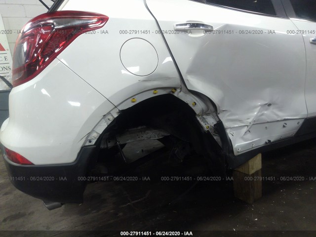 Photo 5 VIN: KL4CJ1SB9JB689843 - BUICK ENCORE 