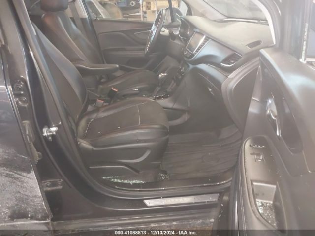 Photo 4 VIN: KL4CJ1SM8JB665115 - BUICK ENCORE 