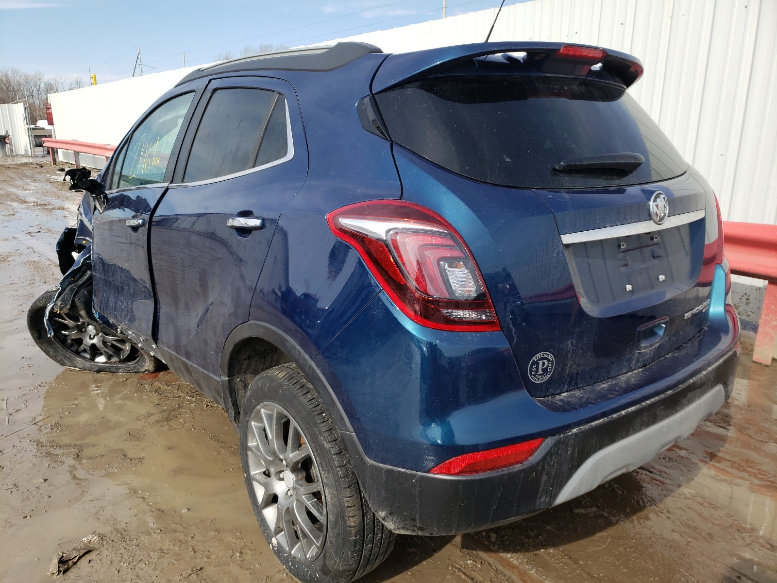 Photo 2 VIN: KL4CJ2SB1KB782895 - BUICK ENCORE SPO 