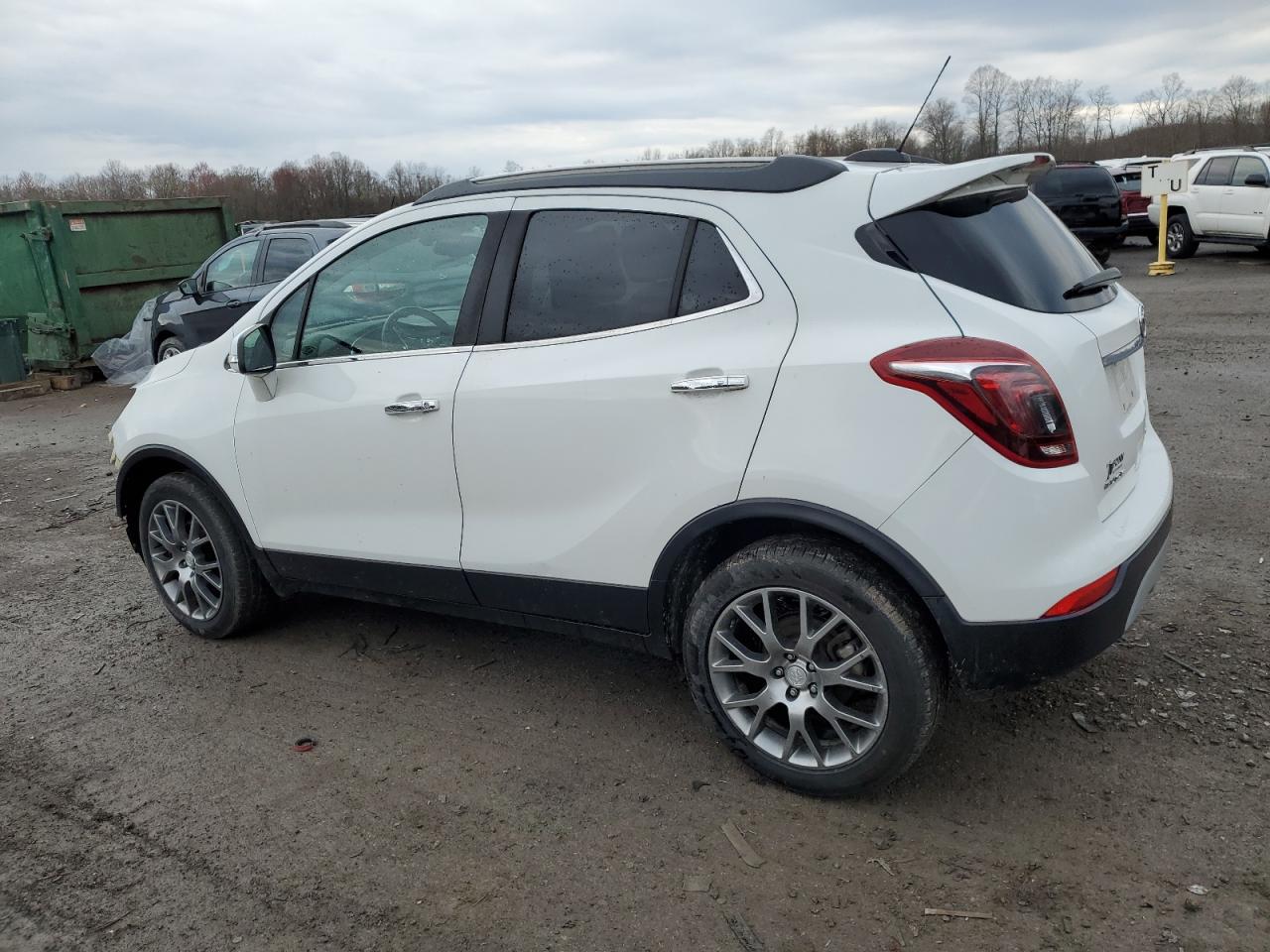 Photo 1 VIN: KL4CJ2SB3JB520939 - BUICK ENCORE 