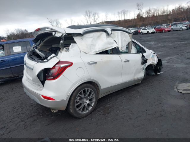 Photo 3 VIN: KL4CJ2SB3JB570692 - BUICK ENCORE 