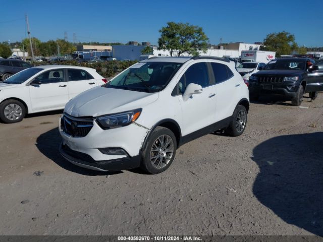 Photo 1 VIN: KL4CJ2SBXJB557972 - BUICK ENCORE 