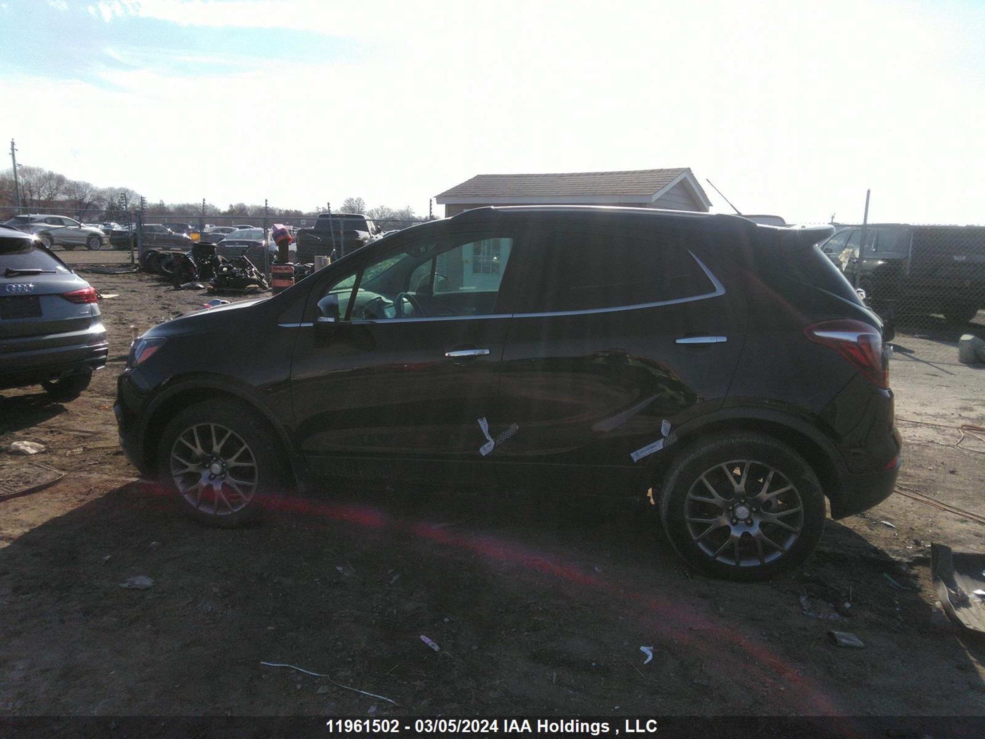 Photo 13 VIN: KL4CJ2SBXKB879982 - BUICK ENCORE 