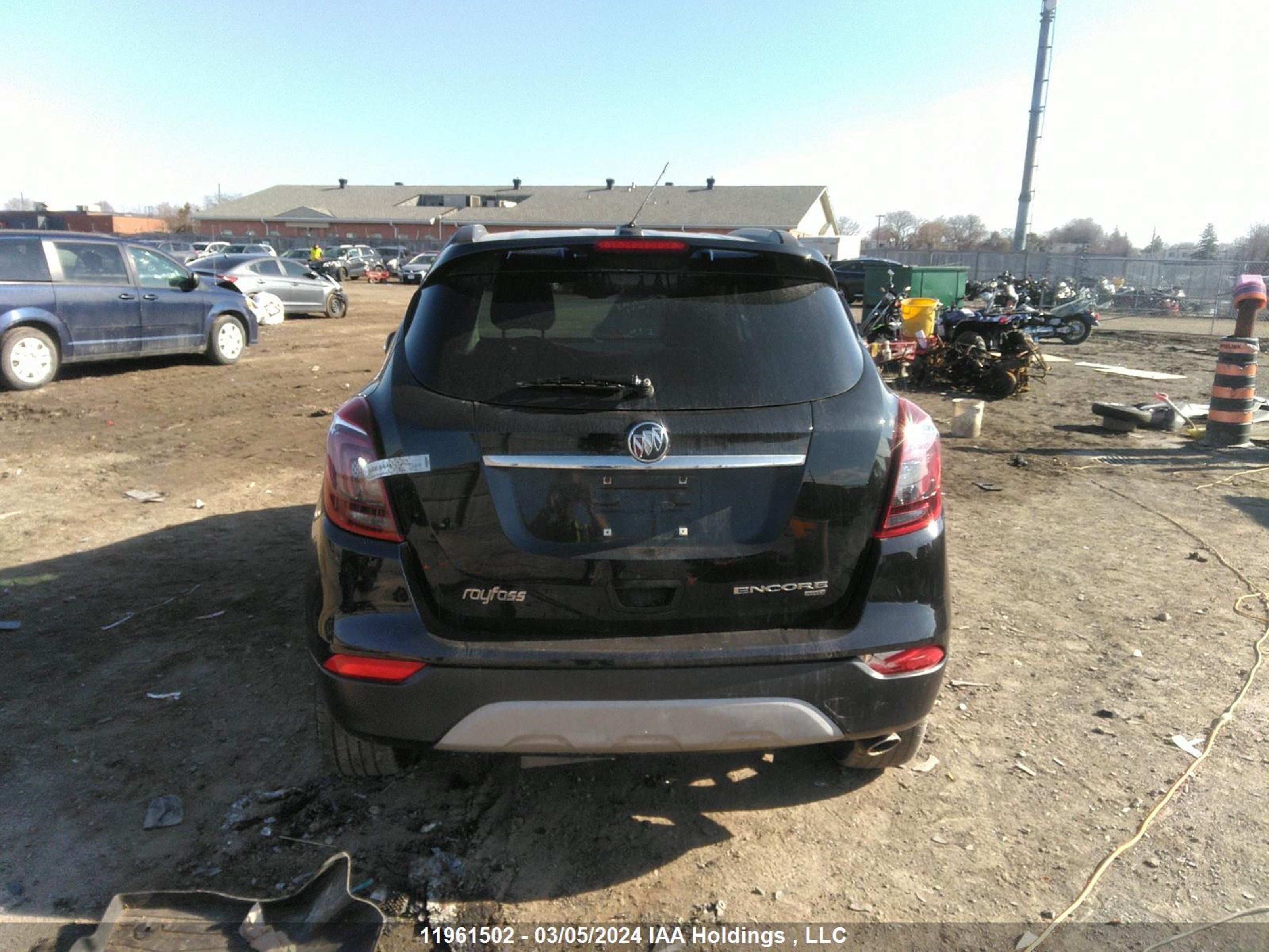 Photo 15 VIN: KL4CJ2SBXKB879982 - BUICK ENCORE 