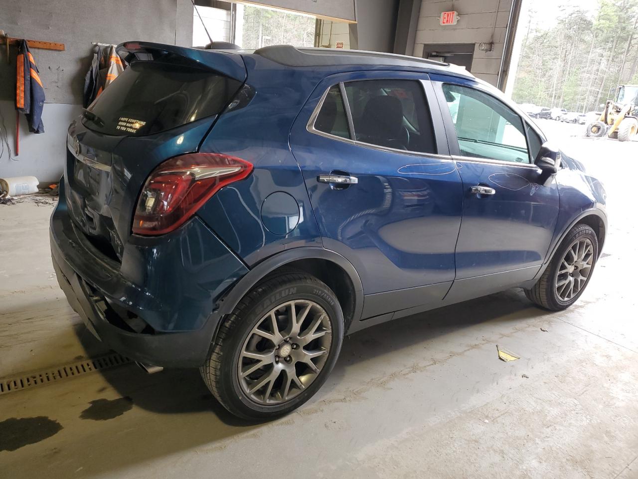 Photo 2 VIN: KL4CJ2SBXKB915881 - BUICK ENCORE 