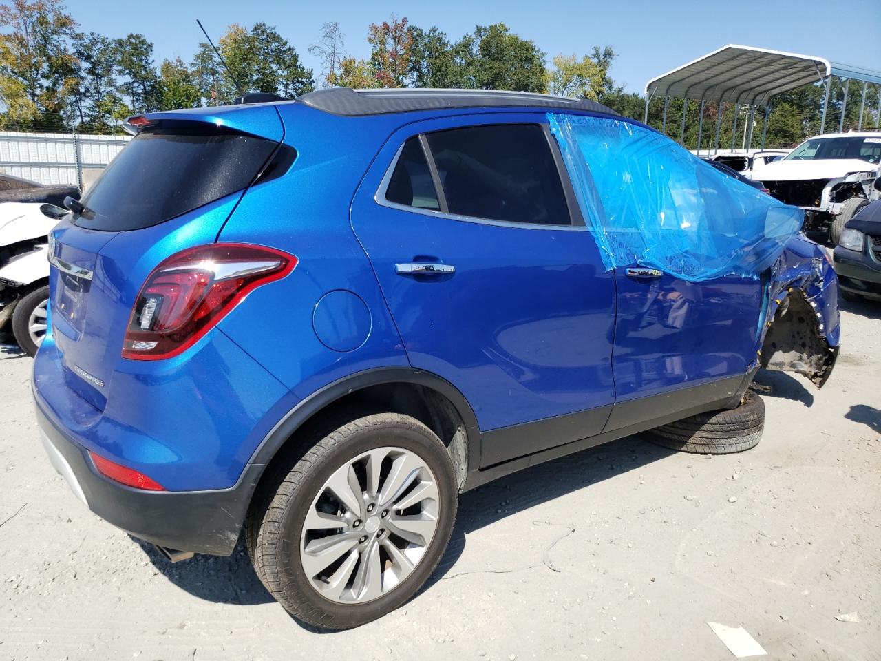 Photo 2 VIN: KL4CJASB0HB085396 - BUICK ENCORE 