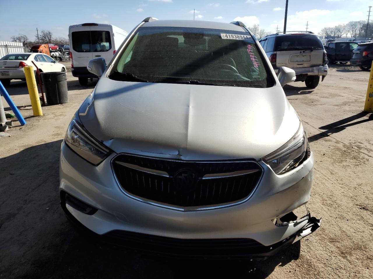 Photo 4 VIN: KL4CJASB0JB505745 - BUICK ENCORE 