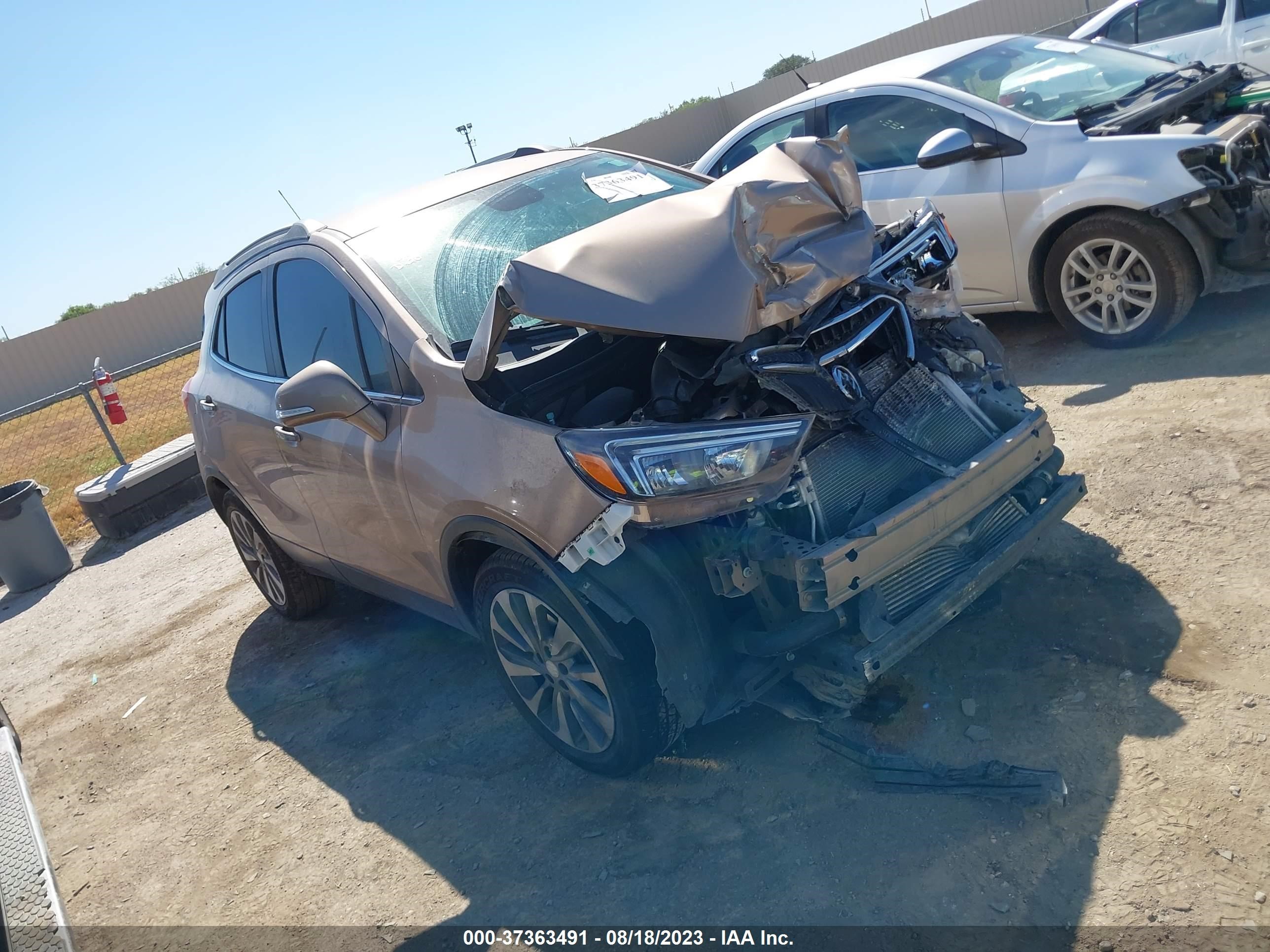 Photo 0 VIN: KL4CJASB0KB879662 - BUICK ENCORE 