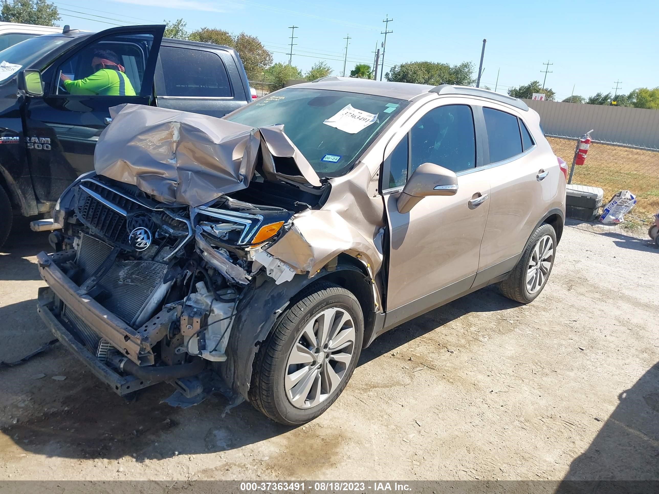 Photo 1 VIN: KL4CJASB0KB879662 - BUICK ENCORE 