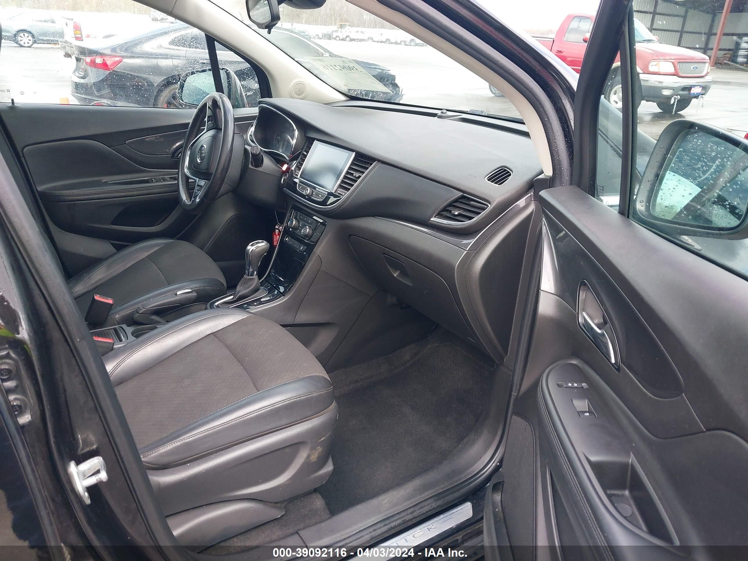 Photo 4 VIN: KL4CJASB0LB029628 - BUICK ENCORE 