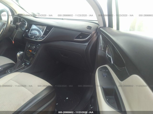 Photo 4 VIN: KL4CJASB1HB100262 - BUICK ENCORE 