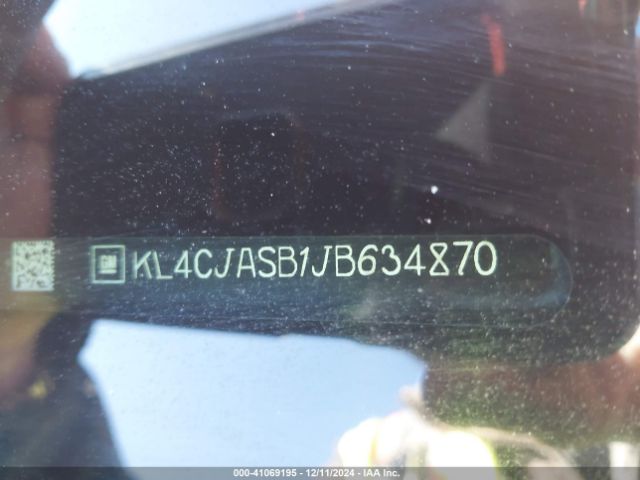 Photo 8 VIN: KL4CJASB1JB634870 - BUICK ENCORE 